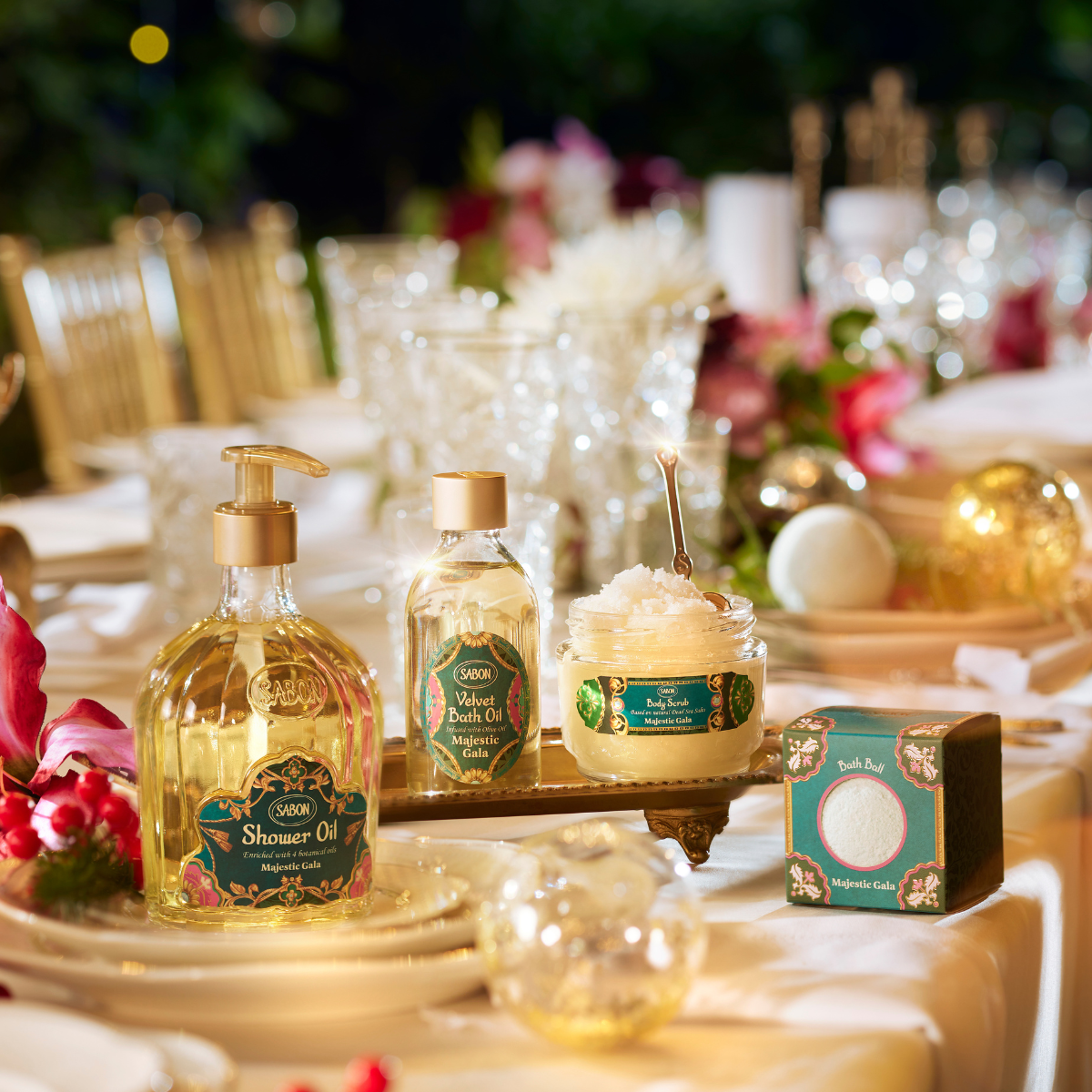 Majestic Gala Bath Ball