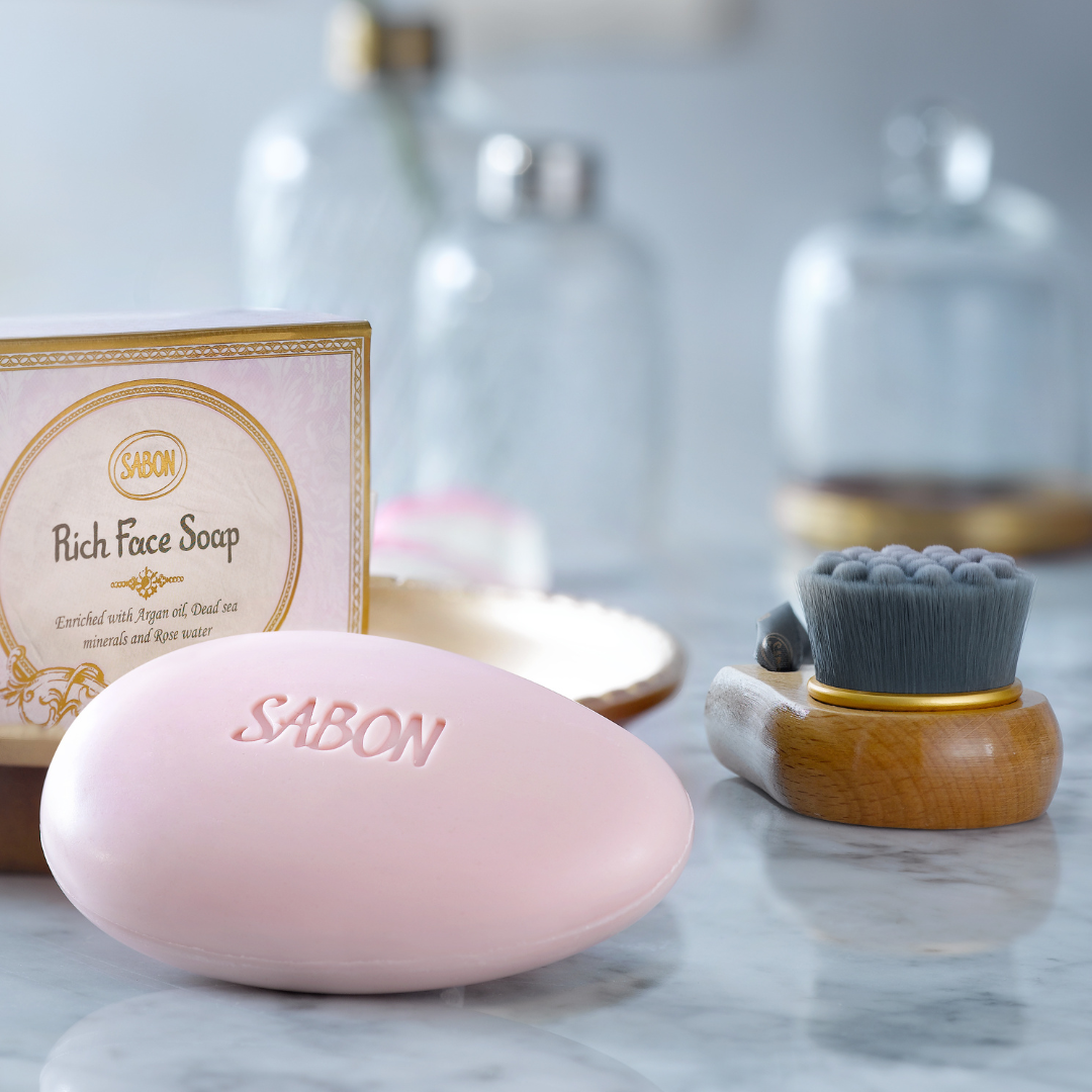 Face Cleansing Brush