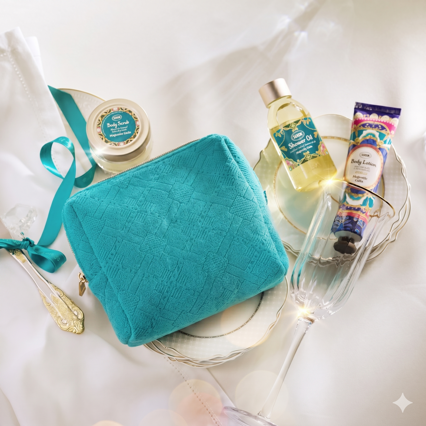 Majestic Gala Pouch