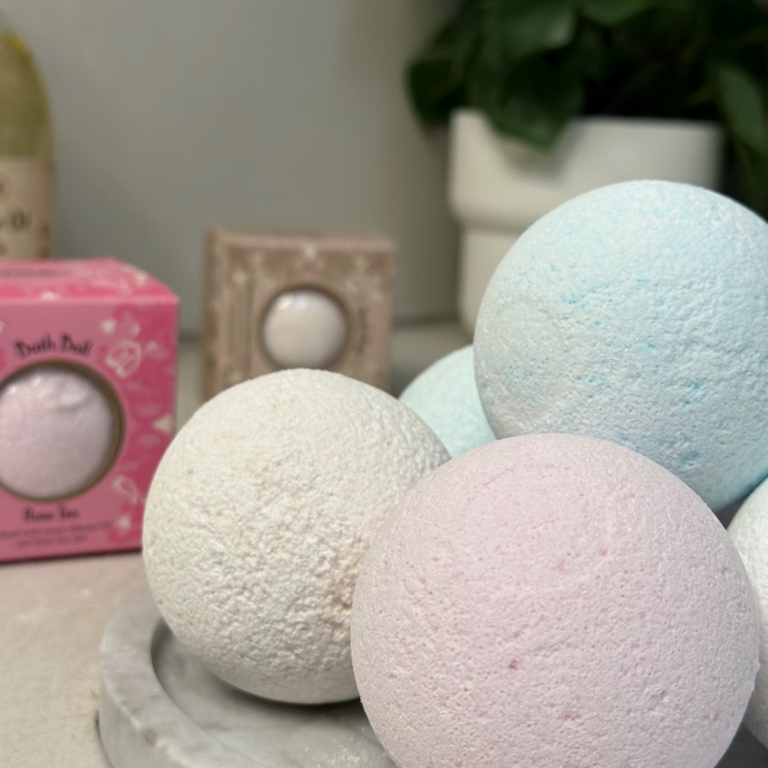 White Tea Bath Ball