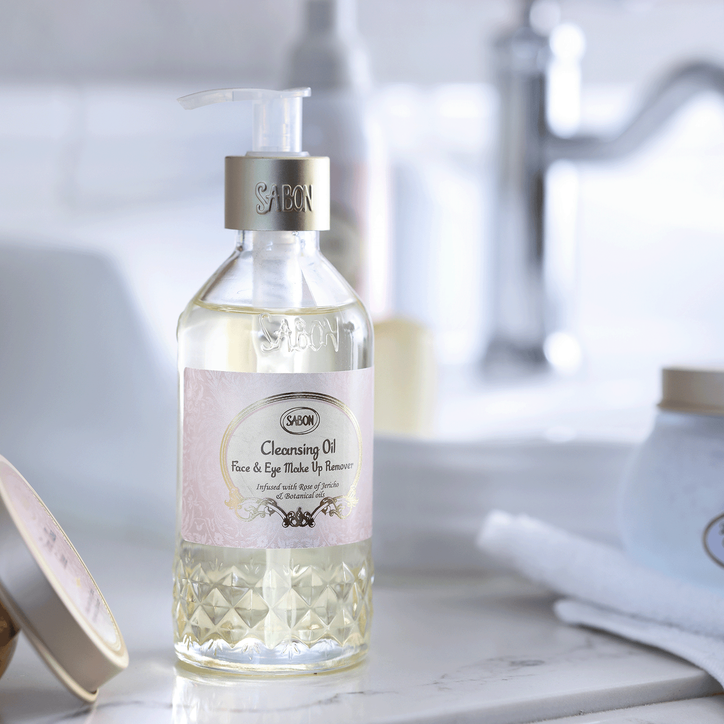 Sabon Cleansing Oil & Makeup Remover (200ml)